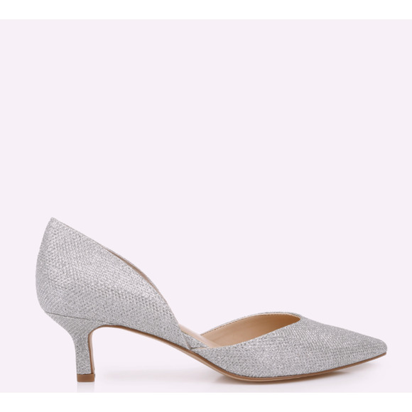 Badgley Mischka Dotty D'orsay Kitten Heels 8 8W Wide Silver NWOT Pumps Wedding - Picture 3 of 8